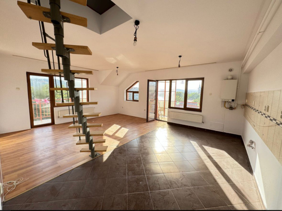 Oportunitate! Vânzare apart. cu 2+2 camere, etaj 3+M, Florești, 87000 Eur