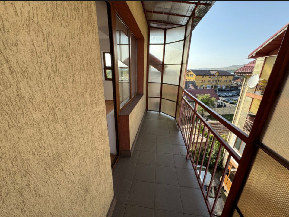 Oportunitate! Vânzare apart. cu 2+2 camere, etaj 3+M, Florești, 87000 Eur