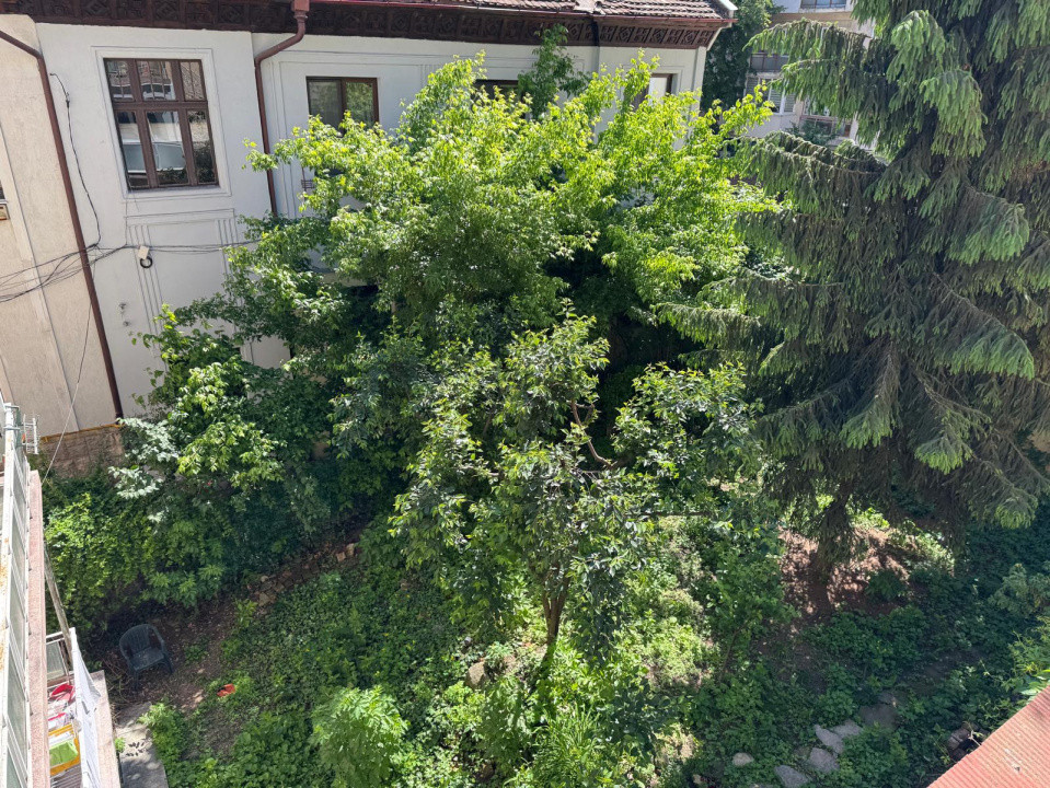 Ultracentral! Apartament cu 3 camere în vilă , Cluj-Napoca! 