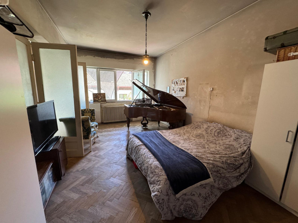 Ultracentral! Apartament cu 3 camere în vilă , Cluj-Napoca! 