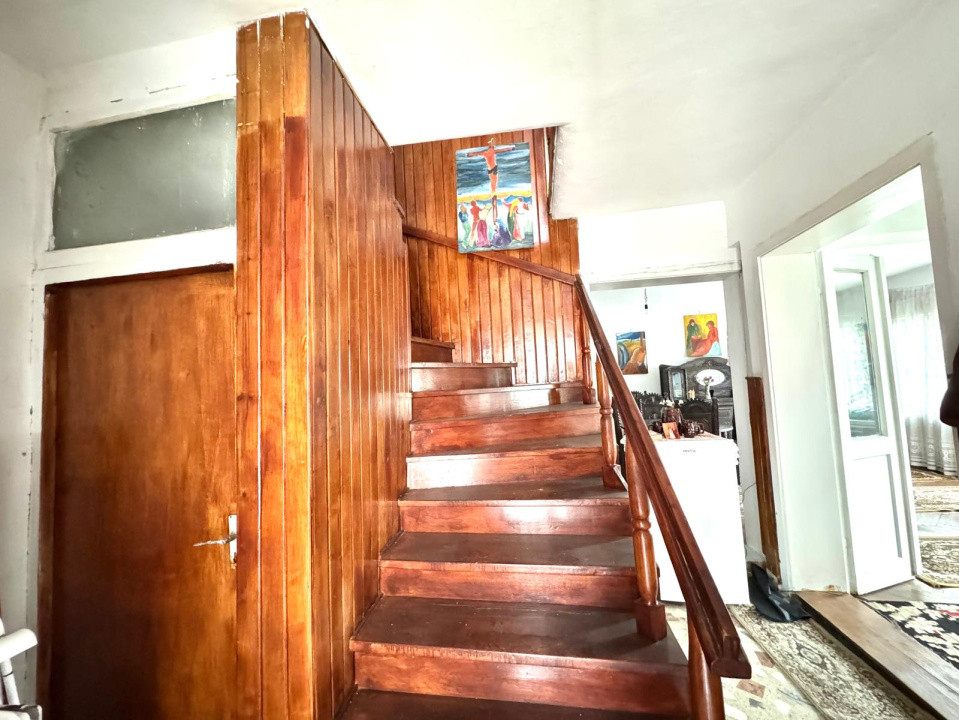 Apartament de vanzare la vila cu 4 apartamente - tip Casa P+2 cu garaj