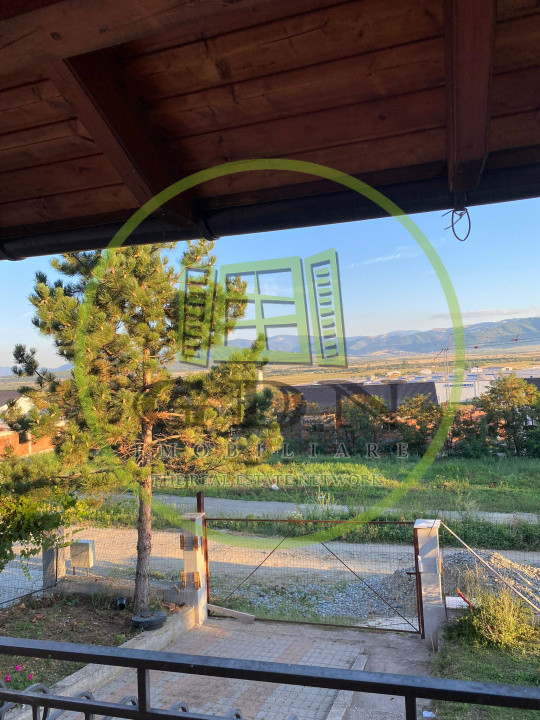 Casă de vânzare în Cartier DaVinci – 118 mp utili, teren generos de 640 mp