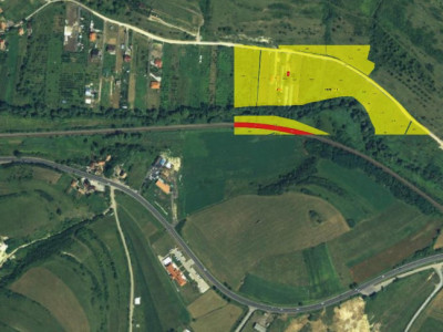 Teren construcții intravilan de 4700 mp, Rădaia - comision Zero cumpărător