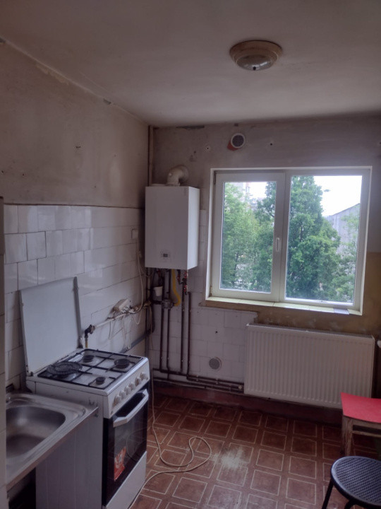 Ocazie! Apart. cu 2 cam., Calea Florești, 129000 Eur, 48 mp.