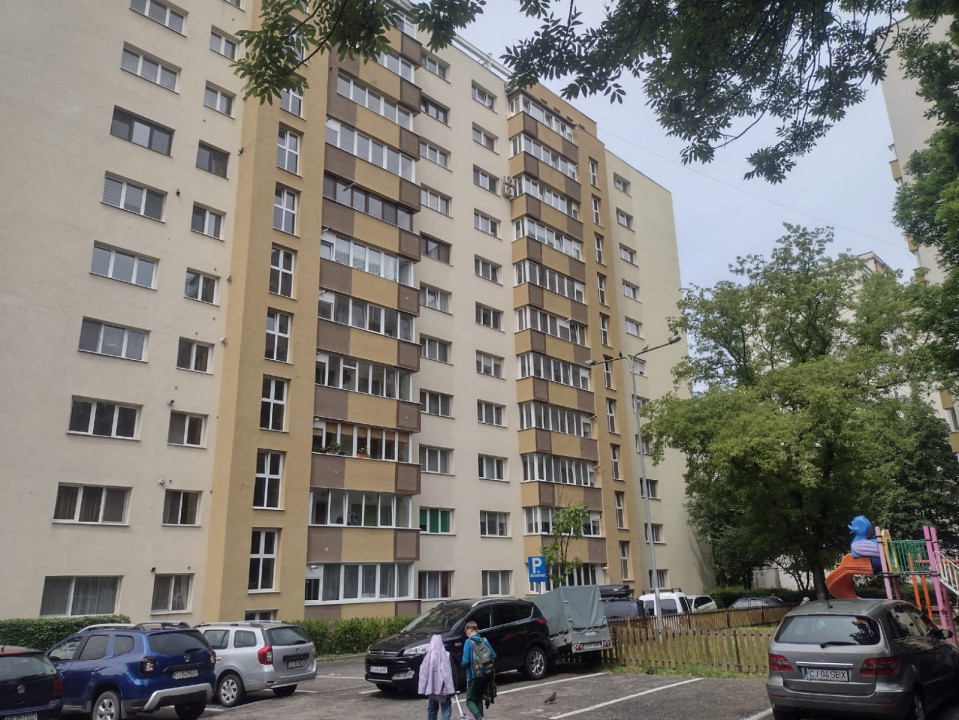 Ocazie! Apart. cu 2 cam., Calea Florești, 129000 Eur, 48 mp.
