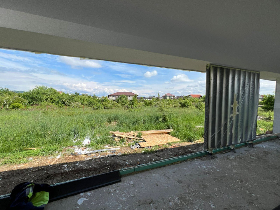 Casa cu 5 camere in Livada zona linistita