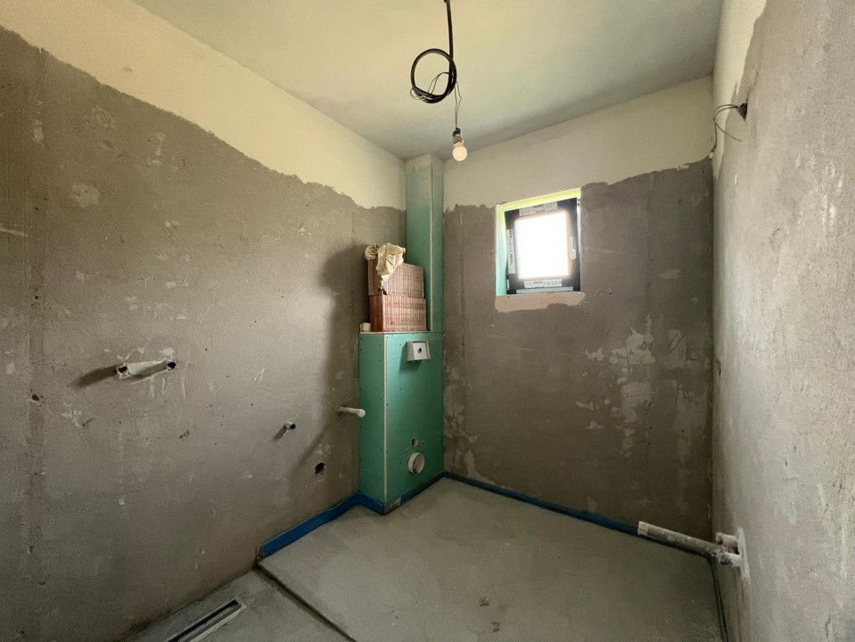 Casa cu 5 camere in Livada zona linistita