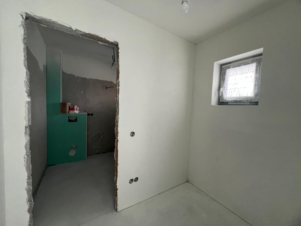 Casa cu 5 camere in Livada zona linistita