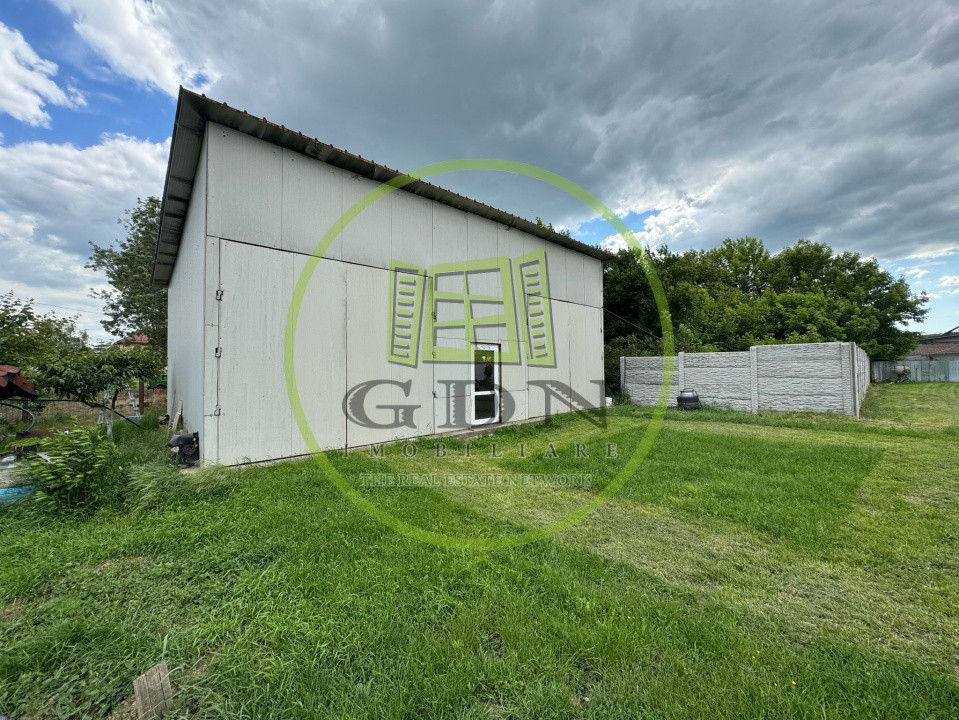 Hala 90mp, teren 300mp, zona Parcul Tineretului