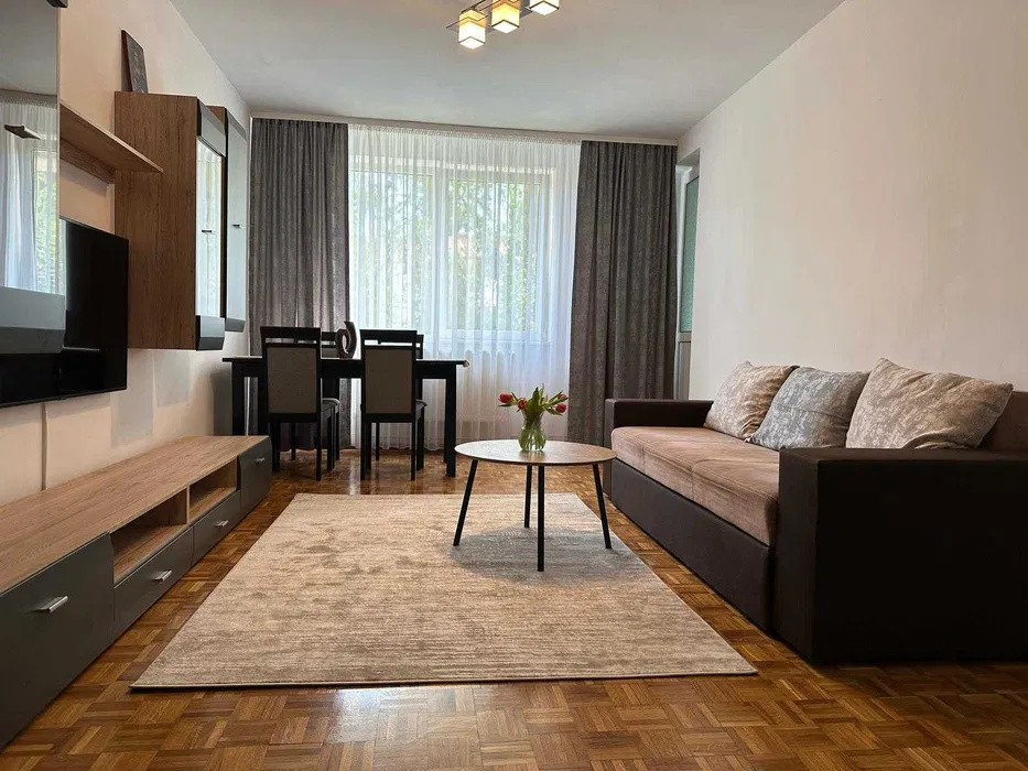 Apartament 2 camere decomandat, 53 mp, complet renovat 