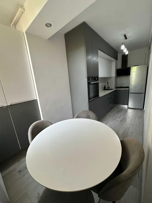 Apartament 2 camere decomandat, 53 mp, complet renovat 