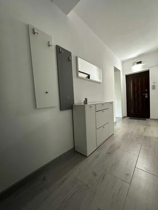 Apartament 2 camere decomandat, 53 mp, complet renovat 