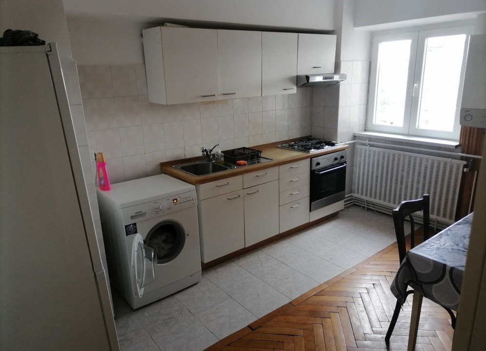 Apartament de închiriat, 4 camere, 100mp utili, zona Calea Dumbravii