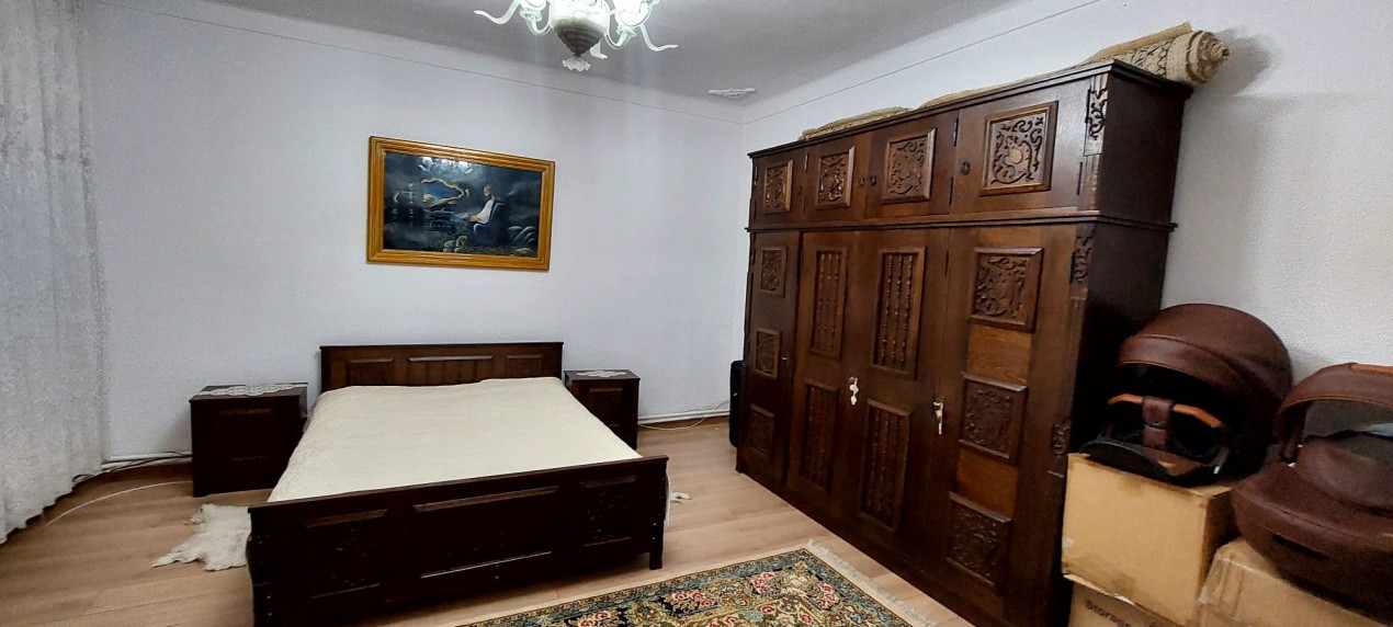 Vila cu 7 camere cu suprafata utila de 404mp spre vanzare in Seica Mare