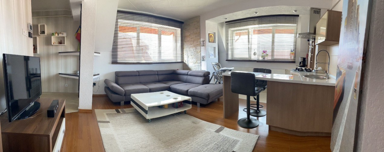 Apartament modern de închiriat, 55mp utili, zona Strand