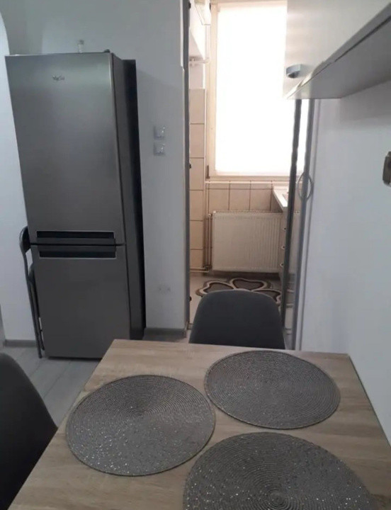 Apartament de închiriat, zona Ştrand, 50mp utili