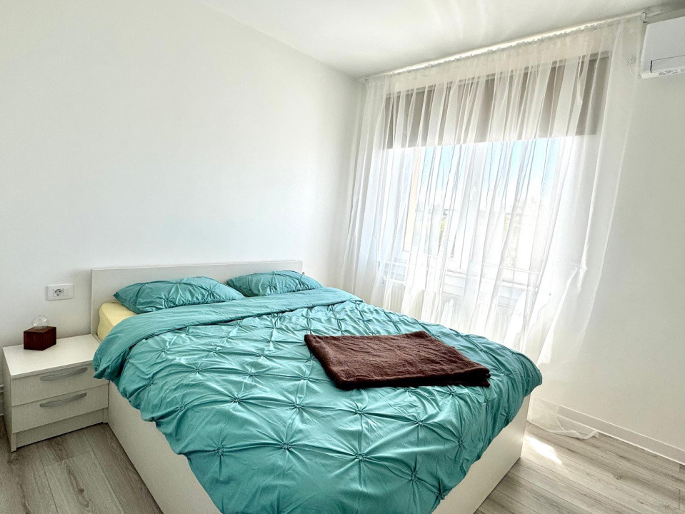Ultracentral - de inchiriat apartament cu 3 camere - Piata Revolutiei