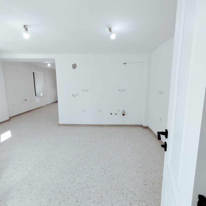 Afacere la cheie de vânzare în centrul Sibiului –34 mp 