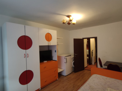 Garsonieră, 24mp utili, parter, str Sovata 23, zona Decebal