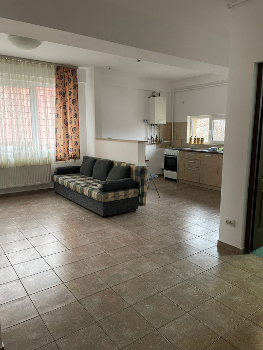 Închiriere apart. cu 3 cam., 70 mp., Mănăștur, 550 Eur