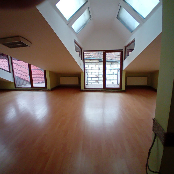 Spatiu Birou Central Cluj!