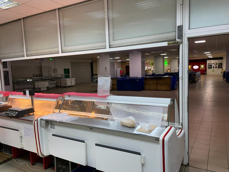 Inchiriem spatiu comercial Hala STAR