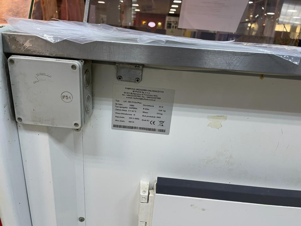 Inchiriem spatiu comercial Hala STAR