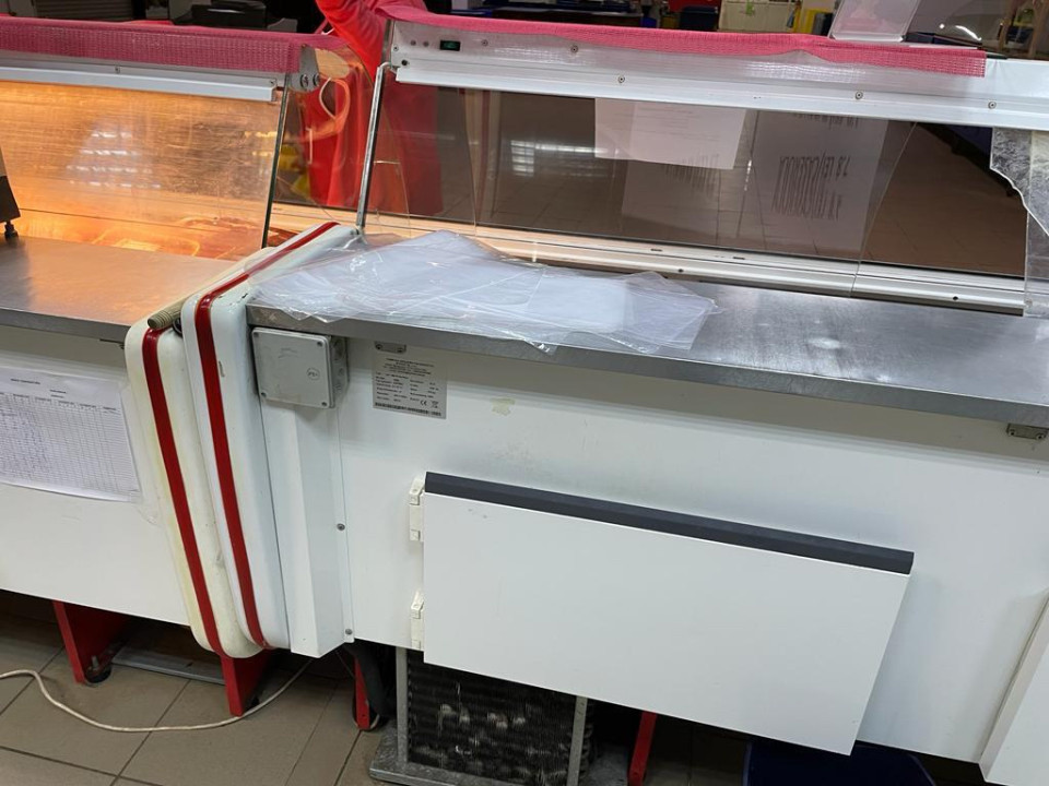 Inchiriem spatiu comercial Hala STAR