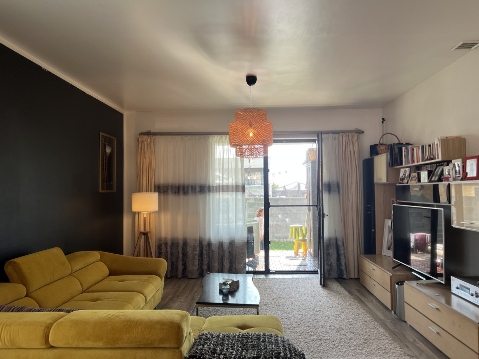 Exclusivitate!!!! Casa zona Castel Transilvania cu 4 camere 
