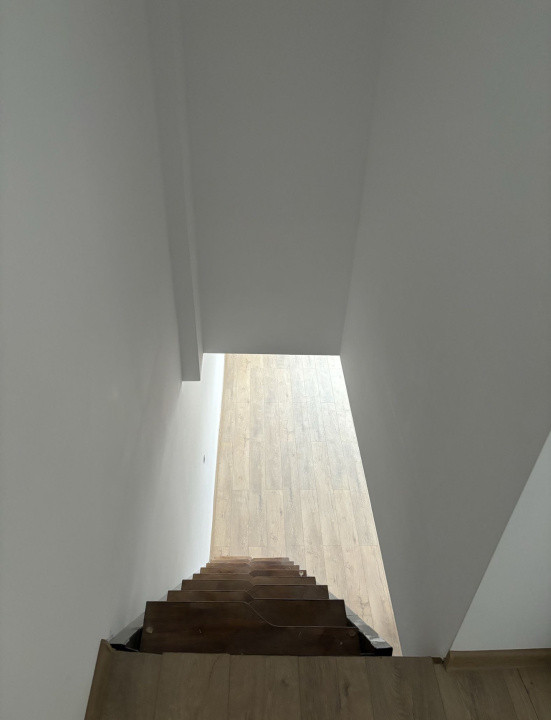 Apartament de vânzare cu 2 camere, 44mp utili, zona Broscărie