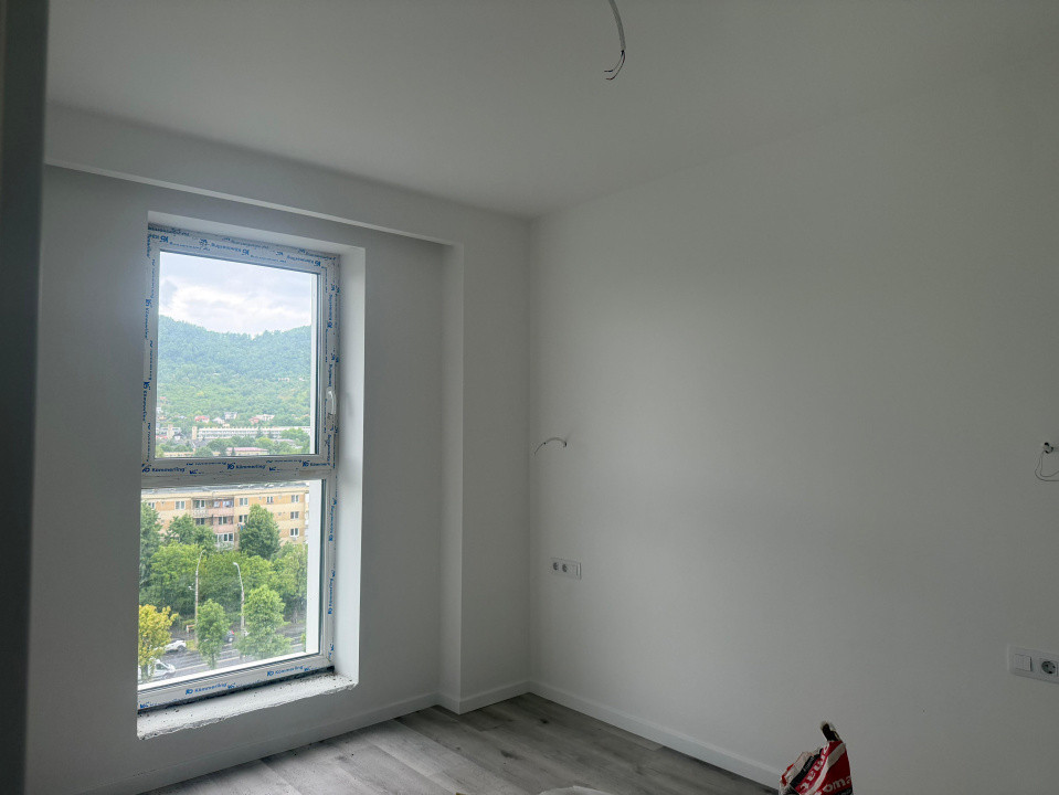 Apartament finisat cu 3 camere Cosbuc cu vedere panoramica