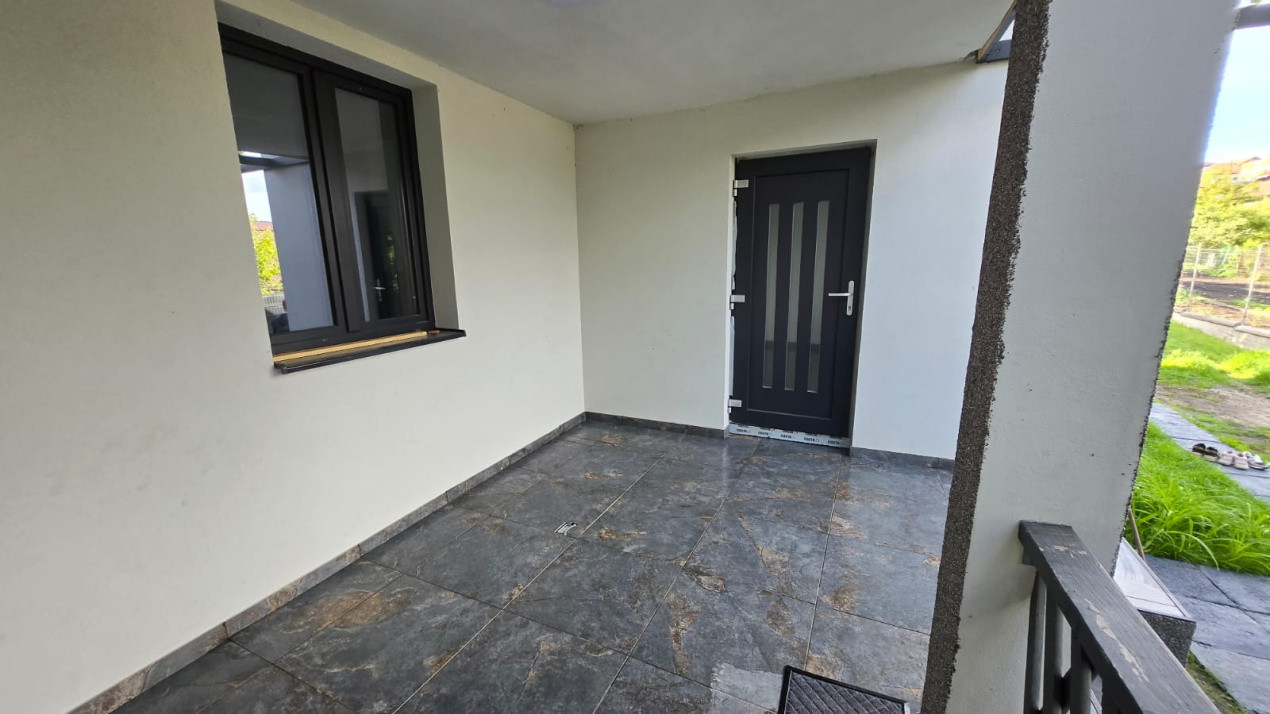 Casa individuala de vanzare In Dambul Rotund