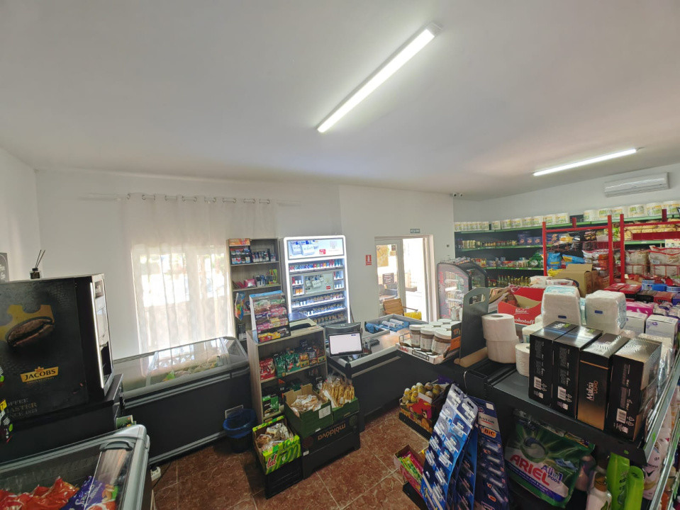Afacere la cheie, magazin alimentar + bar, Ciușlea, Vrancea