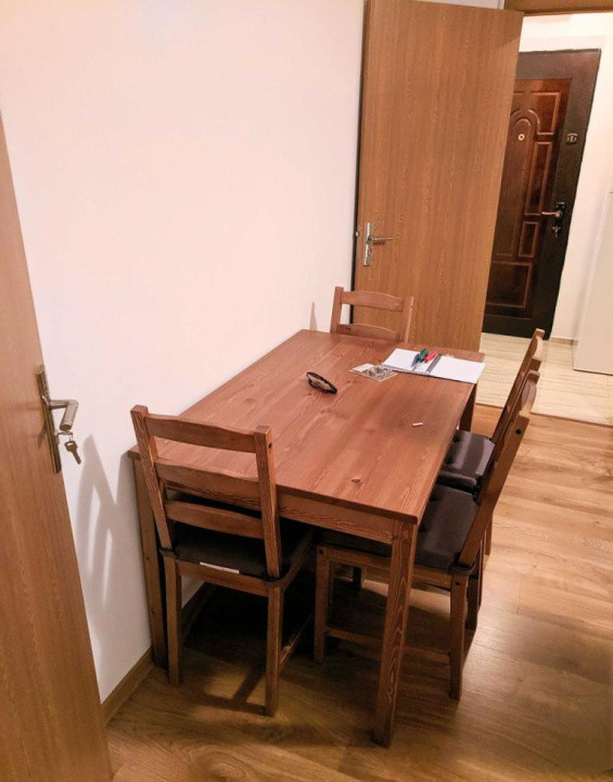 De vanzare apartament 2 camere Florilor