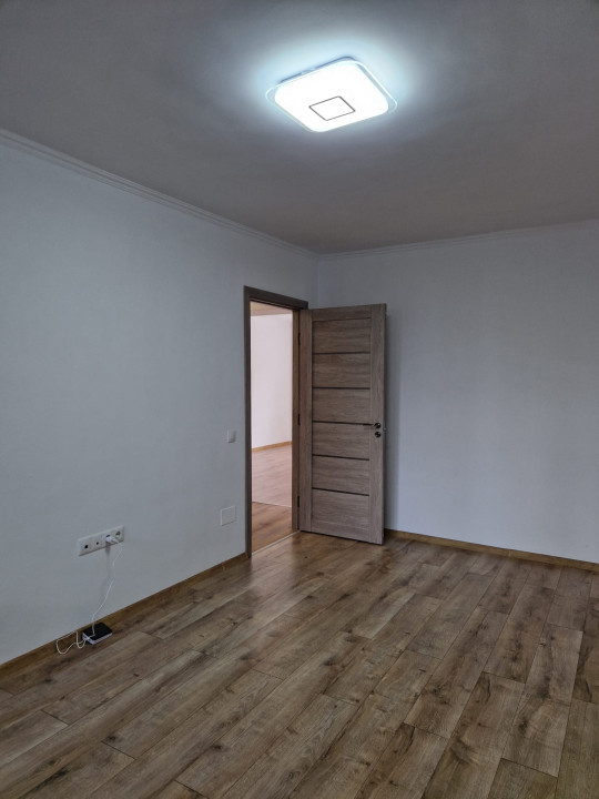 Ofertă de vânzare apart. cu 3 cam, Semicentral, 61 mp., 210000 Eur