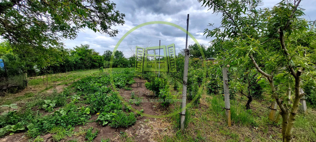 Casa 2 camere cu suprafata 50mp si teren 1300mp,în Miercurea Sibiului 