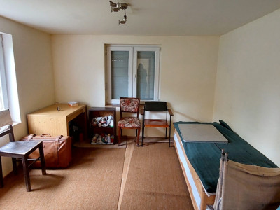 Casa 2 camere cu suprafata 50mp si teren 1300mp,în Miercurea Sibiului 