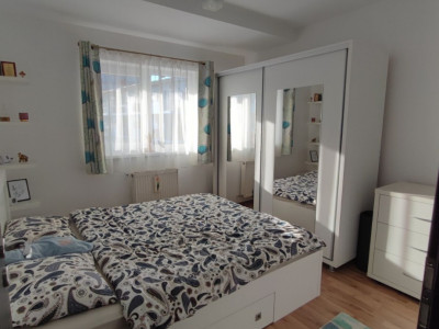 Apartament de vânzare cu 2 camere, zona Calea Șurii Mici, 32mp utili