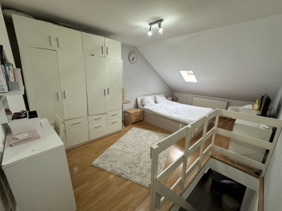 Apartament de vânzare la mansardă, 35mp utili, zona Terezian