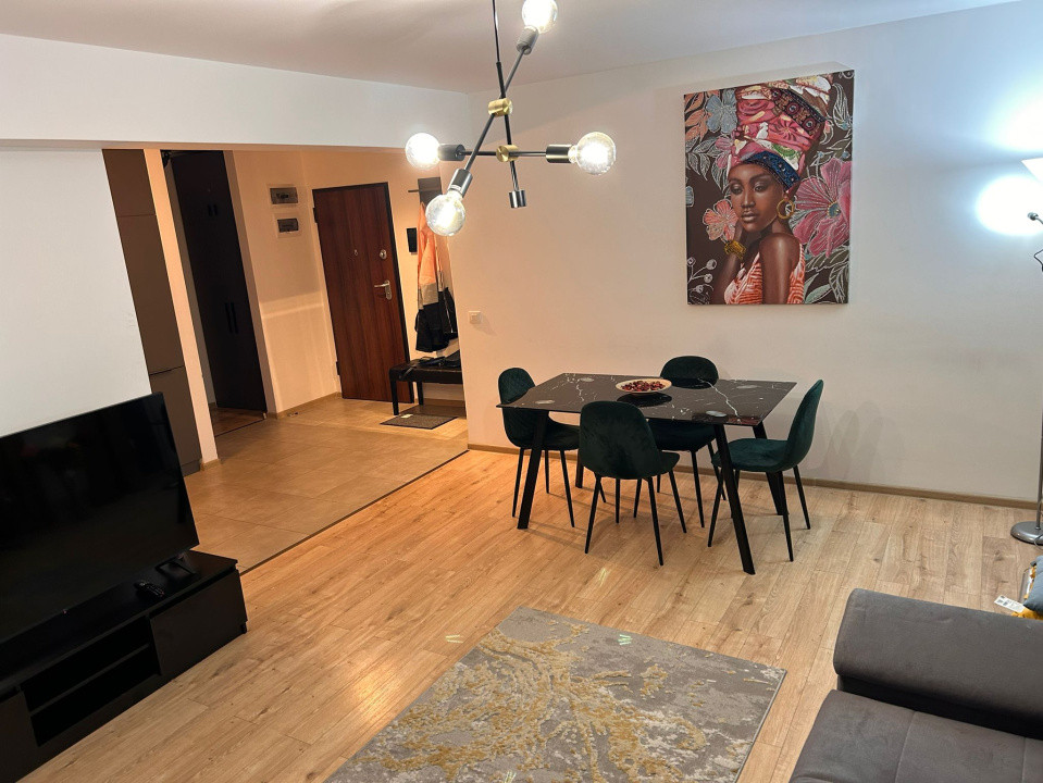 Inchiriere Studio de lux de închiriat în Top City – zona Coresi, Brașov