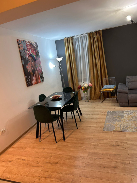 Inchiriere Studio de lux de închiriat în Top City – zona Coresi, Brașov