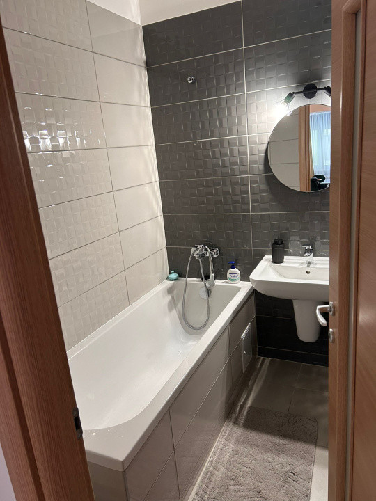 Inchiriere Studio de lux de închiriat în Top City – zona Coresi, Brașov