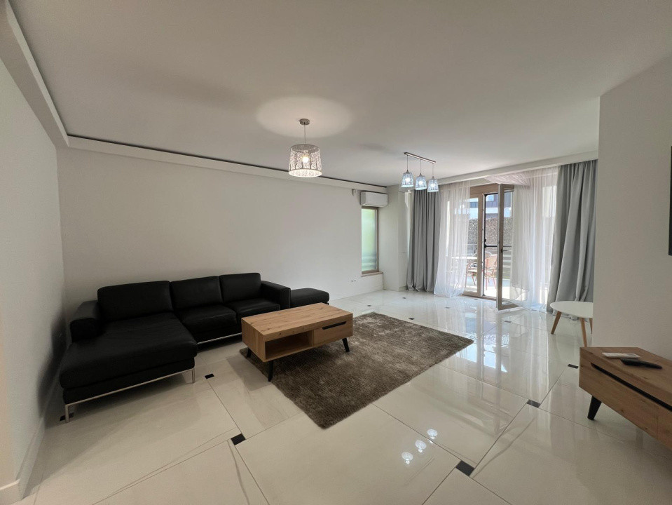 Inchiriere apartament 3 camere modern mobilat cu spatiu verde