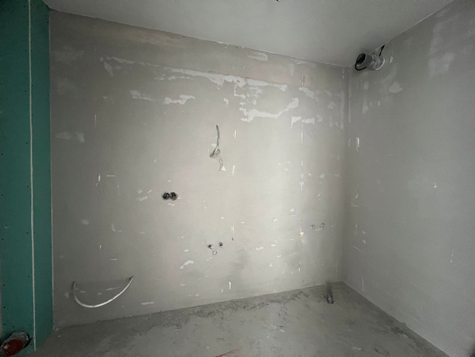 Apartament 3 camere in zona dura loc parcare inclus