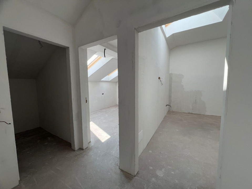 Apartament 3 camere in zona dura loc parcare inclus 