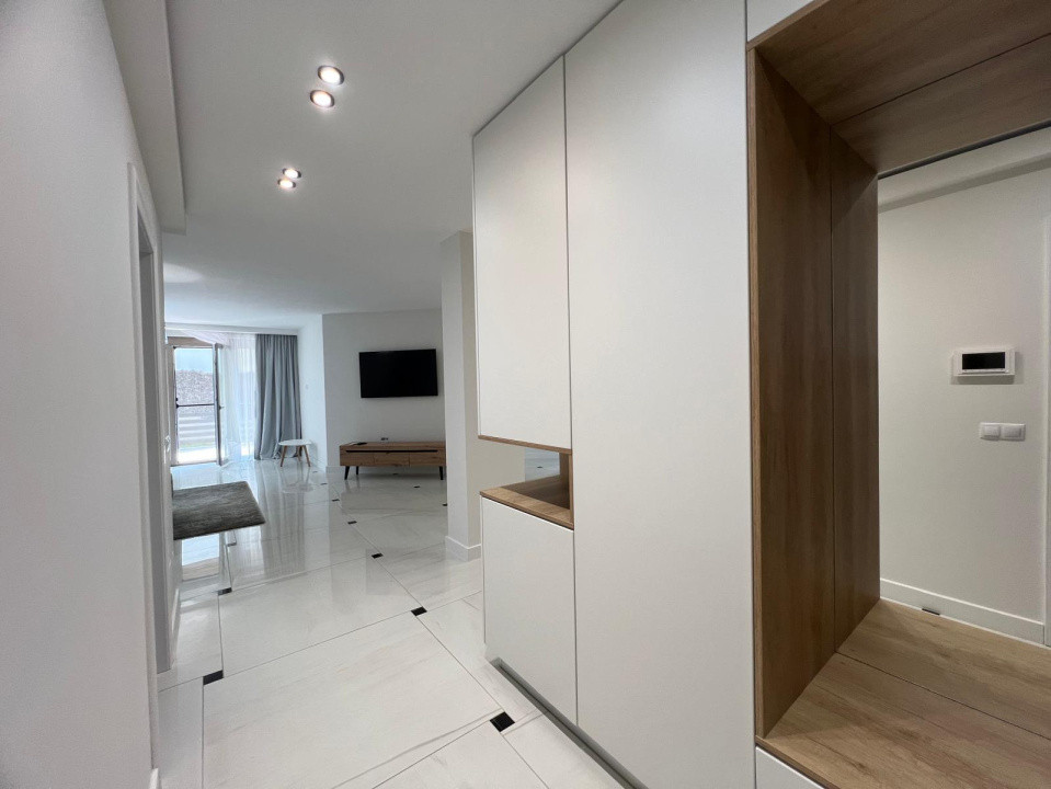 COMISION 0 Apartament 3 camere modern mobilat cu spatiu verde