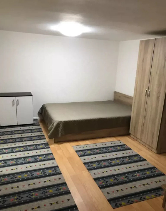 Garsonieră la casă de inchirat mobilată și utilată – zona Florilor (ITC), Brașov