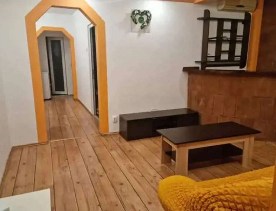 Apartament 3 camere etaj 3/4 Astra