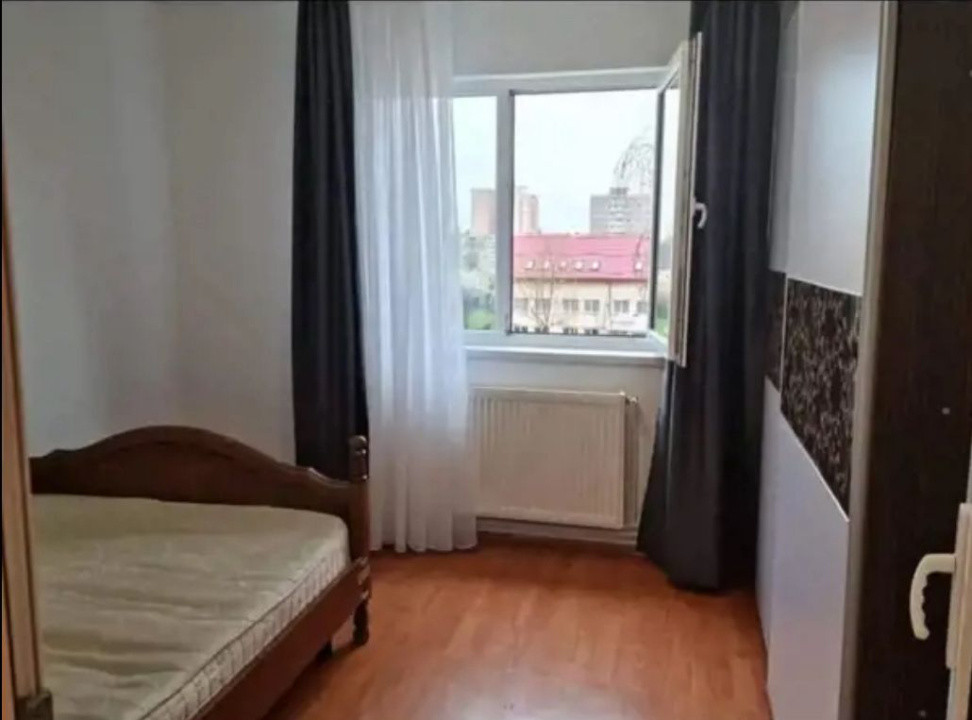Apartament 3 camere etaj 3/4 Astra