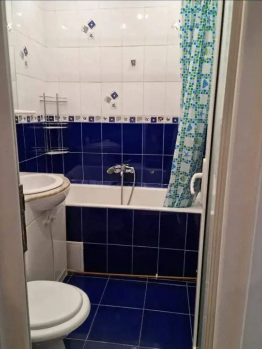 Apartament 3 camere etaj 3/4 Astra